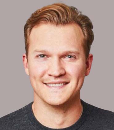 Spencer Lussier, Networked | Marketing Tech Outlook | Top Social Media Management Services Providers Spencer Lussier, Networked | Marketing Tech Outlook | Top Social Media Management Services Providers