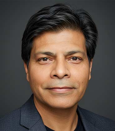Vijay Rajan, Compeers AI | Marketing Tech Outlook | AI-powered Multi-Location Marketing Solution of the Year
