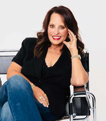 Kim Mylls, Alecci Media and co-founder of AI Boss Brainz | Marketing Tech Outlook | Email Deliverability Software Company of the Year