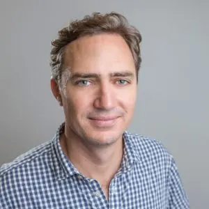 Outfit.io: Automated Brand Management and Digital Marketing