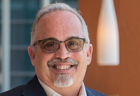 A Visionary Digital Marketing Leader in the Financial Services Sector
